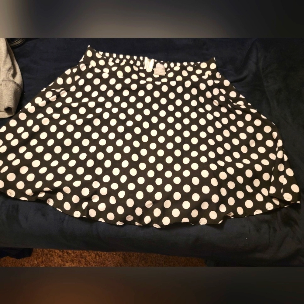 Vanity, polka dot, L, skater skirt